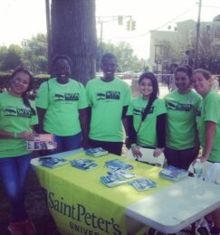 Students from Professor Naatus's BA-151-HP Principles of Management, a service-learning course, worked as consultants to the Washington Park Association.